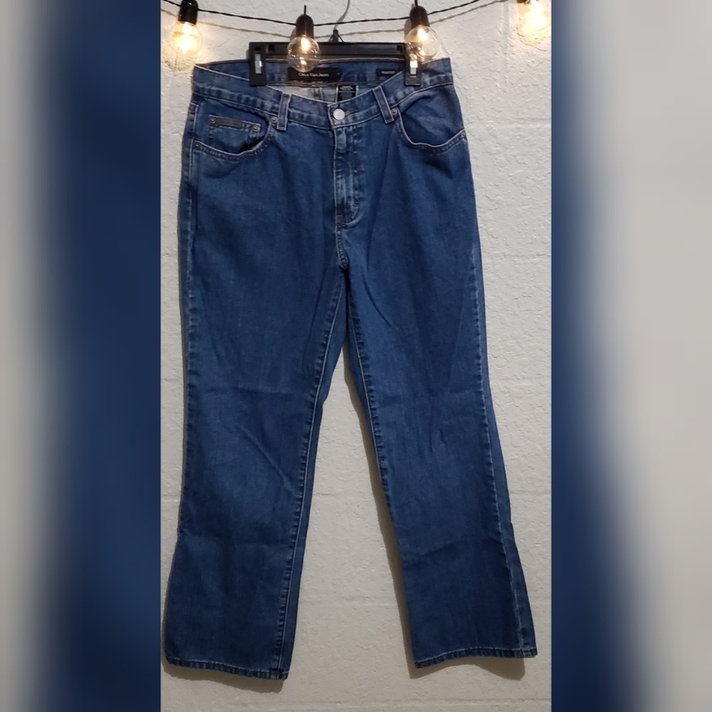 Calvin Klein Mid Rise Bootcut Jean Size 8